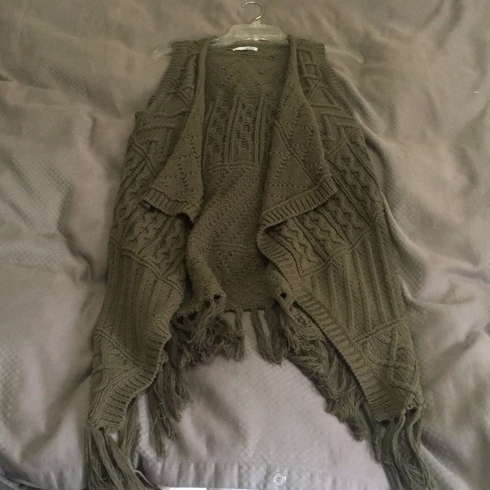 Sonoma Crochet Vest in Army Green